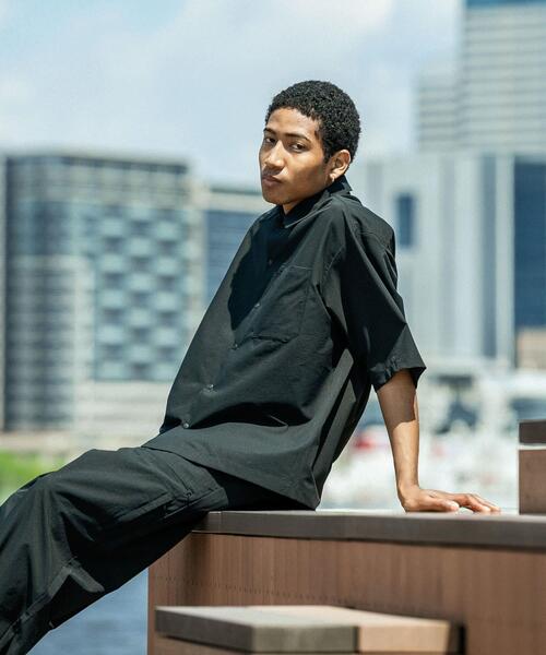 URBAN RESEARCH(アーバンリサーチ)の「COOL DOTS SHORT-SLEEVE SHIRTS(シャツ/ブラウス・メンズ・チャコールグレー/ブラック/ネイビー・MEDIUM/LARGE)」の8枚目の写真