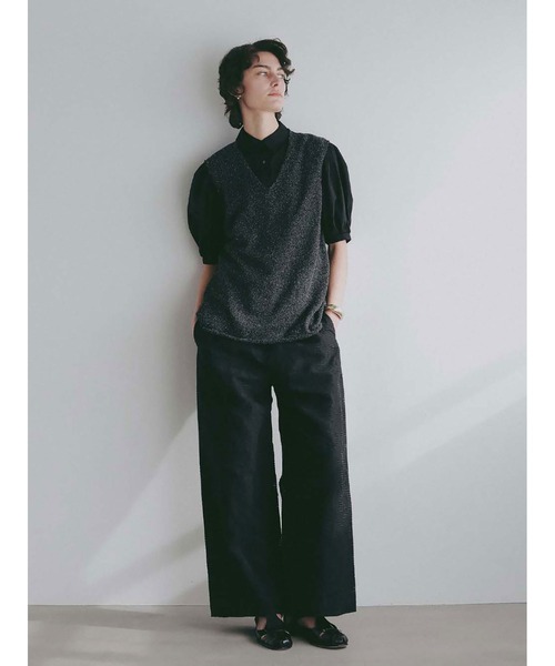 HER.（ハー）の「シルクブレンドペーパーヤーンＶプルオーバー（ニット/セーター・レディース・オフホワイト/チャコールグレー・フリー）」の15枚目の写真