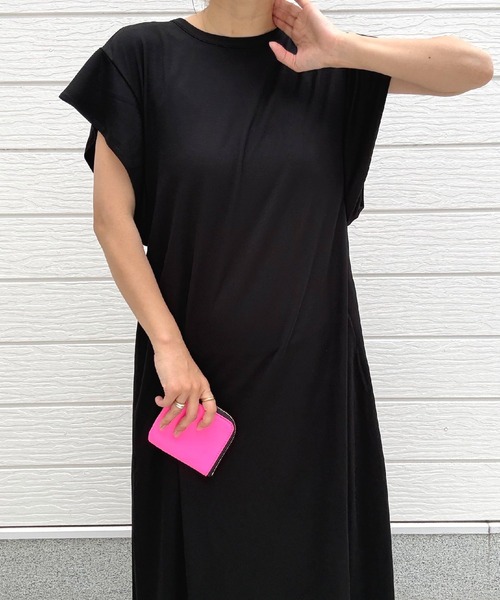Q(キュー)の「COOLカノコロングワンピース(ワンピース・レディース・オリーブ/ブラック・MEDIUM)」の20枚目の写真