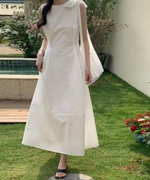 ノースリーブ ウエストマーク バルーンシルエット ワンピース