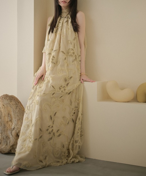 LAULEN(ローレン)の「chiffon ribbon halterneck embroidery dress /シフォンリボンホルター刺繍ロングドレス(ワンピース・レディース・ブラック/ピンク/ライトグリーン/ブラウン・FREE)」の21枚目の写真