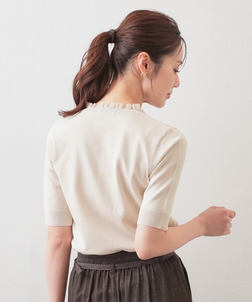 index(インデックス)の「フリルスキッパー半袖ニット【洗濯機OK】(ニット/セーター・レディース・イエロー系その他/ブラック/ナチュラル・42/40/38/36)」の12枚目の写真