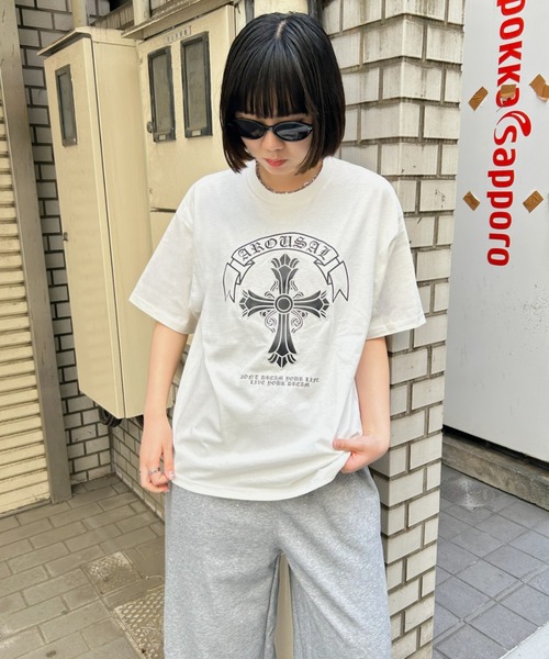LAC-VERT（ラック・ヴェール）の「クロスプリントＴシャツ（Tシャツ/カットソー・レディース・ホワイト/ブラック/ピンク・FREE）」の9枚目の写真