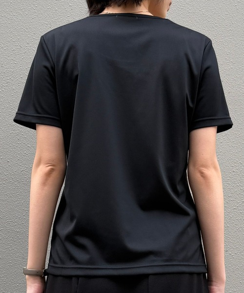 etre pret（エトレプレ）の「多機能ラウンドネック半袖カットソー（Tシャツ/カットソー・レディース・ブラック・7号/9号/11号/13号/15号）」の5枚目の写真