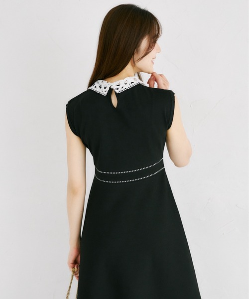 tocco closet（トッコ　クローゼット）の「２ＷＡＹレース襟付き配色ライン入りニットワンピース（ワンピース・レディース・ブラック/ラベンダー/ネイビー・M）」の10枚目の写真