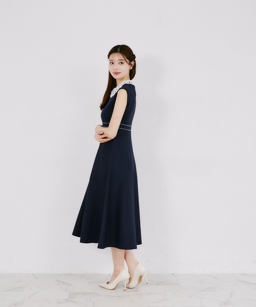tocco closet（トッコ　クローゼット）の「２ＷＡＹレース襟付き配色ライン入りニットワンピース（ワンピース・レディース・ブラック/ラベンダー/ネイビー・M）」の15枚目の写真