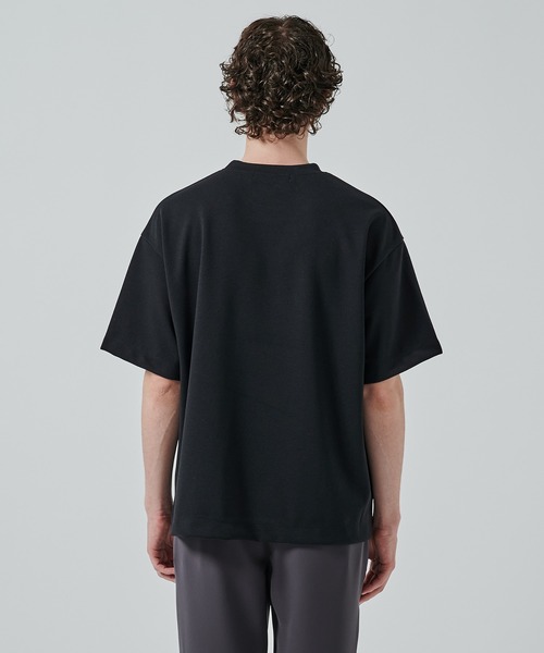 CULLNI(クルニ)の「【CULLNI】CULLNI Logo Embroidery Ponte Rome Pullover(Tシャツ/カットソー・メンズ・タン/ブラック・1/2)」の7枚目の写真