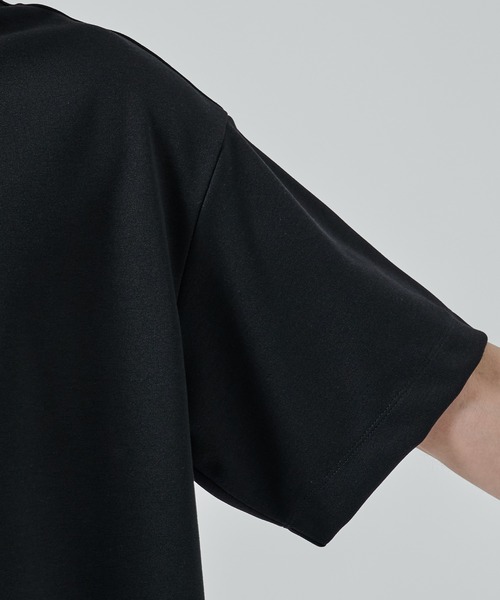 CULLNI(クルニ)の「【CULLNI】CULLNI Logo Embroidery Ponte Rome Pullover(Tシャツ/カットソー・メンズ・タン/ブラック・1/2)」の4枚目の写真