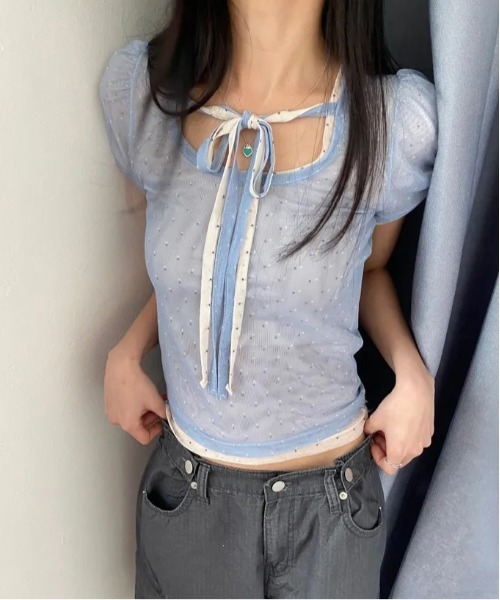 WEGO(ウィゴー)の「シースルードット柄パフトップスT/ブラウス(Tシャツ/カットソー・レディース・ブルー/アイボリー/ブラック・FREE)」の15枚目の写真