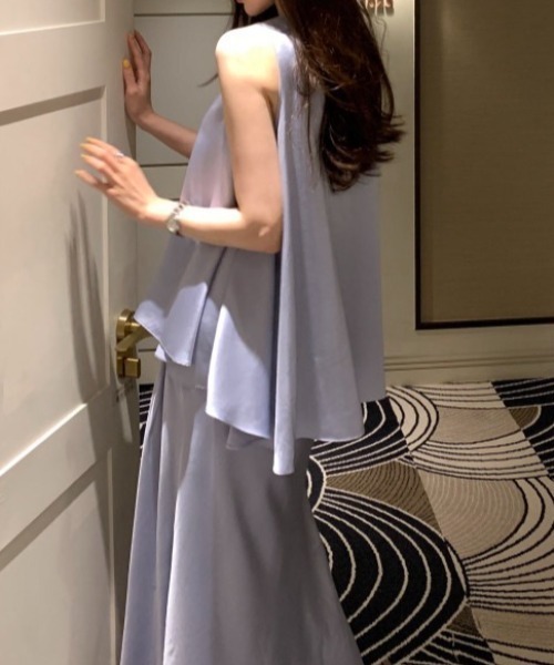 Aelina(エリナ)の「ノースリーブトップススカートセットアップ(セットアップ・レディース・ブルー/オフホワイト/ブラック/ベージュ・FREE)」の11枚目の写真