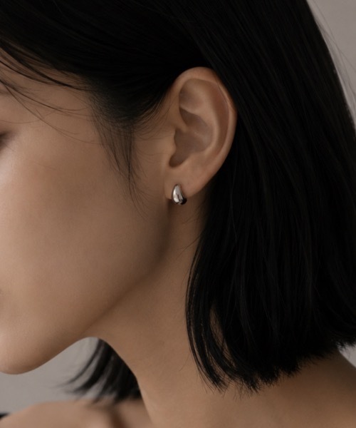 ZMILLENNIAL　ジミレニアル　Simsul ピアス ぷっくりしずくミニピアス/サージカルステンレス（ピアス（両耳用