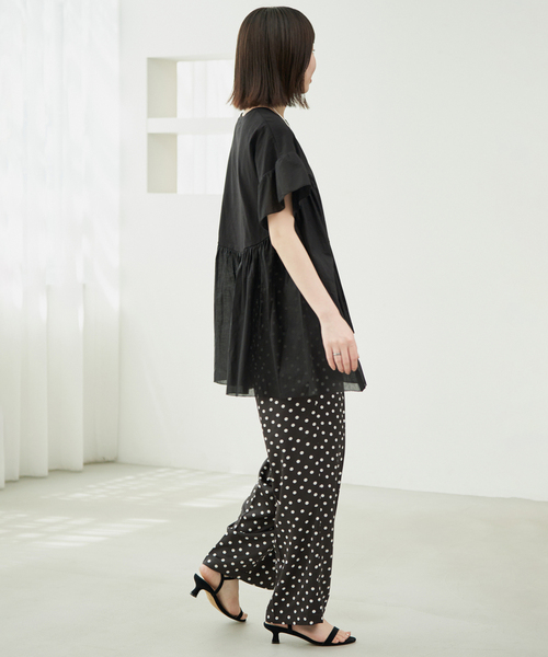 SLOBE IENA(スローブイエナ)の「《WEB限定/3サイズ展開/追加》プリントサテンイージーパンツ(その他パンツ・レディース・ブラック・36/38/40)」の22枚目の写真