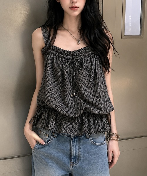 HALEY PESCA(ヘーリーペスカ)の「HALEY PESCA/ティアードフリル バルーンチェック柄キャミチュニック(キャミソール・レディース・ブラック・FREE)」の1枚目の写真