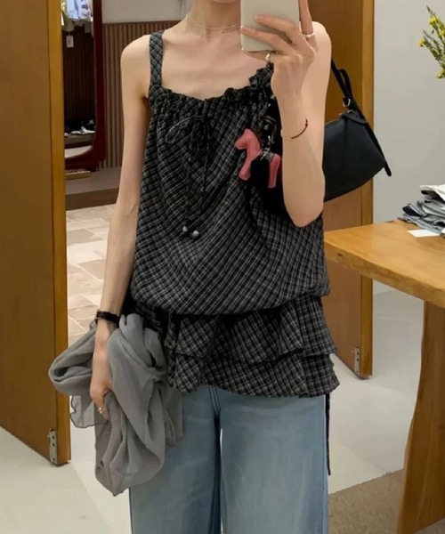 HALEY PESCA(ヘーリーペスカ)の「HALEY PESCA/ティアードフリル バルーンチェック柄キャミチュニック(キャミソール・レディース・ブラック・FREE)」の6枚目の写真