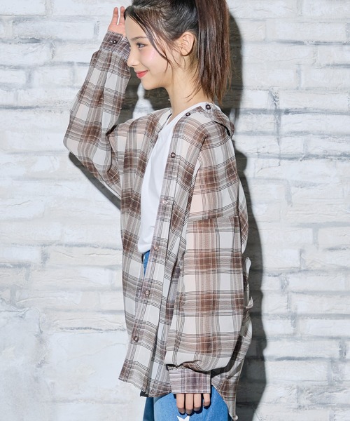 BISKEE(ビスキー)の「シアーチェックシャツ&タンクトップセット シャツ ブラウス チェック柄 インナー2点セット(シャツ/ブラウス・キッズ・ブラック/オフホワイト/ブラウン・150cm/160cm/140cm)」の17枚目の写真