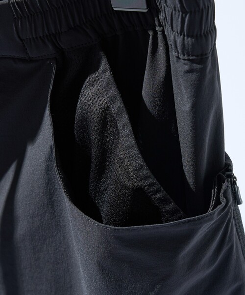 ABAHOUSE(アバハウス)の「【セットアップ対応】CORDURA ユーティリティ ショートパンツ / 軽量 ストレッチ(その他パンツ・メンズ・ブラック/チャコールグレー・48/46)」の5枚目の写真