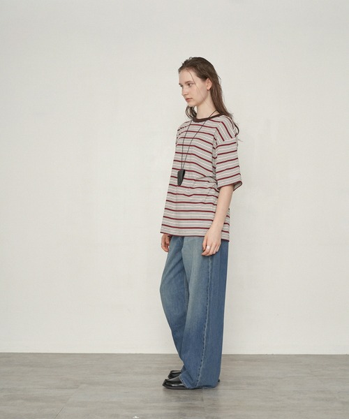 uchi.(ウチ)の「ビッグシルエットボーダー半袖Tシャツ(Tシャツ/カットソー・レディース・ブラウン/ワインレッド・FREE)」の22枚目の写真