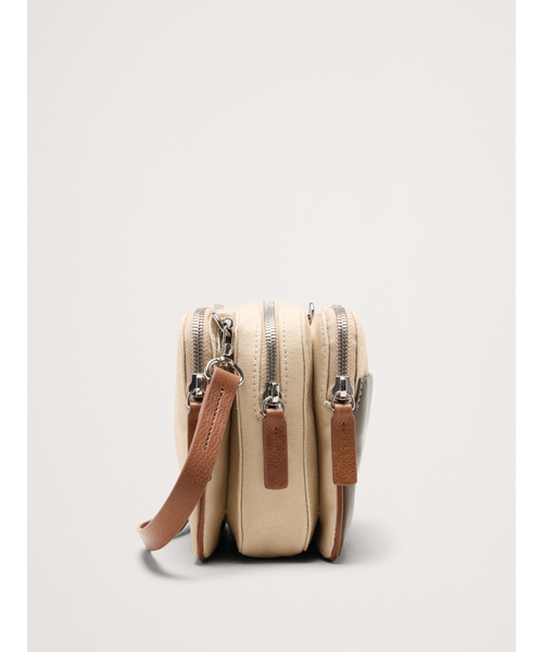 Banana Republic(バナナリパブリック)の「Vida トリプル ジップバッグ(ハンドバッグ・レディース・ブラック・ONE SIZE)」の3枚目の写真