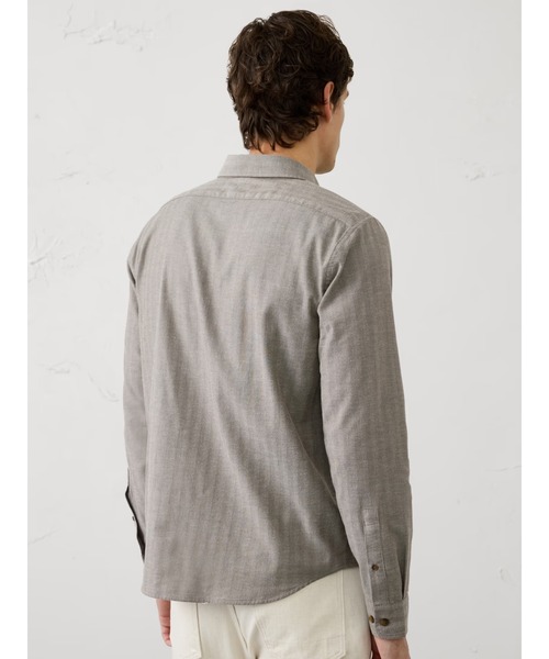 BANANA REPUBLIC FACTORY STORE（バナナリパブリック ファクトリーストア）の「BANANA REPUBLIC FACTORY STORE　　ライトウェイトフランネルシャツ（シャツ/ブラウス・メンズ・ブルー/ブラック系その他/ナチュラル/チャコールグレー/ブラウン系その他/インディゴブルー/チェック/ブラウン・S/M/L/XL）」の10枚目の写真
