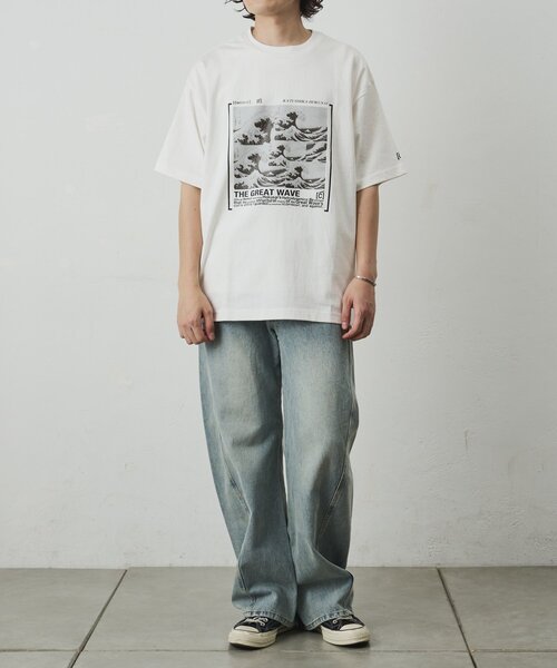 COLONY 2139(コロニートゥーワンスリーナイン)の「【ConVenir】HOKUSAI Tシャツ(Tシャツ/カットソー・メンズ・ブラック/ホワイト・MEDIUM/LARGE)」の7枚目の写真