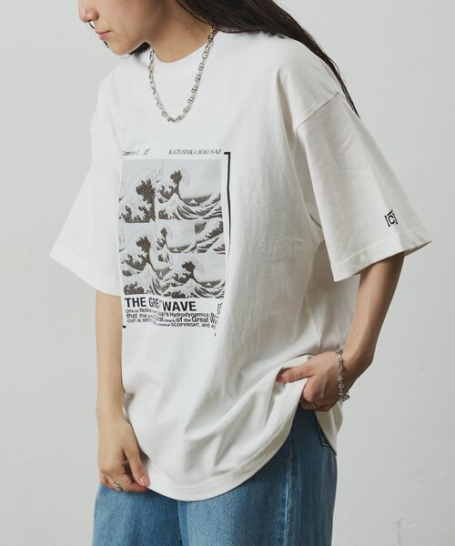 COLONY 2139(コロニートゥーワンスリーナイン)の「【ConVenir】HOKUSAI Tシャツ(Tシャツ/カットソー・メンズ・ブラック/ホワイト・MEDIUM/LARGE)」の12枚目の写真