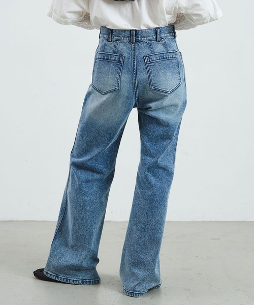 ROSE BUD(ローズバッド)の「CREOLME/FLARE DENIM PANTS(デニムパンツ・レディース・インディゴブルー/ライトインディゴブルー・S/M)」の12枚目の写真