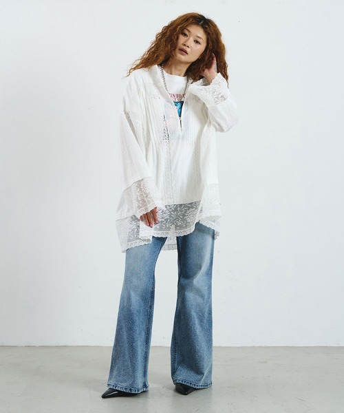 ROSE BUD(ローズバッド)の「CREOLME/FLARE DENIM PANTS(デニムパンツ・レディース・インディゴブルー/ライトインディゴブルー・S/M)」の16枚目の写真
