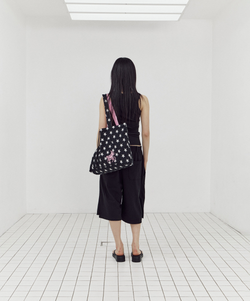 SETUP-EXE（セットアップイーエックスイー）の「VERTICAL LOGO SLEEVELESS / BLACK（Tシャツ/カットソー・レディース・その他・OS）」の4枚目の写真