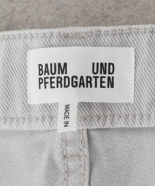 BAUM UND PFERDGARTEN(バウムウンドヘルガーデン)の「BAUM UND PFERDGARTEN バウム ウンド ヘルガーデン NARA デニム 24980(デニムパンツ・レディース・チャコールグレー・X-SMALL/SMALL)」の12枚目の写真