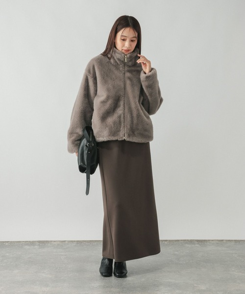 GLOBAL WORK(グローバルワーク)の「フェイクファーブルゾン/910914(ブルゾン・レディース・グレー系6/ブラウン・LARGE/MEDIUM)」の4枚目の写真