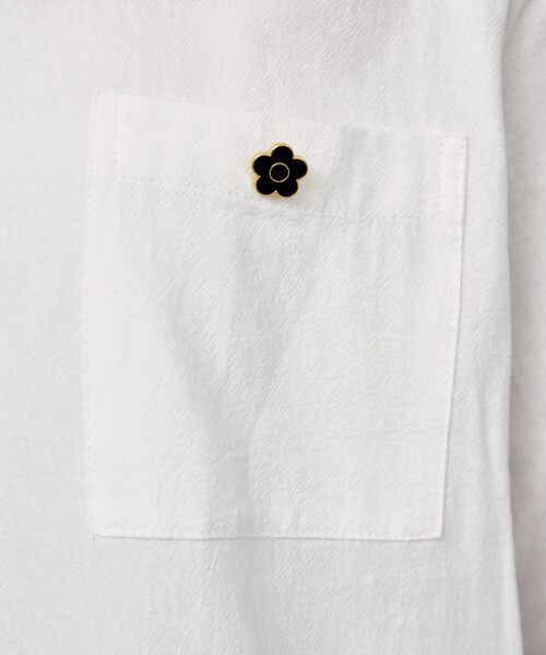 MARY QUANT（マリークワント）の「MARY QUANT × PUBLUX/マリークワント 別注 ワンポイント 裾 フリル シャツ　限定展開（シャツ/ブラウス・レディース・ブラック/オフホワイト/ネイビー・ﾌﾘ-）」の12枚目の写真