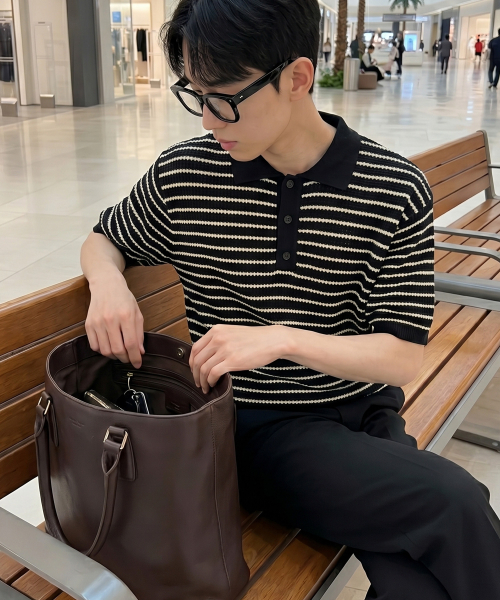 UNDEROFF(アンダーオフ)の「オーバーサイズストライプカラーニットブラック(ニット/セーター・メンズ・ブラック・MEDIUM/LARGE/X-LARGE)」の3枚目の写真