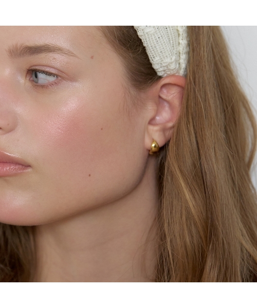 LOVE ME MONSTER（ラブミーモンスター）の「Daily Core Cone Ring Earrings (L262MER070)（ピアス（両耳用）・レディース・シルバー/ゴールド・FREE）」の2枚目の写真