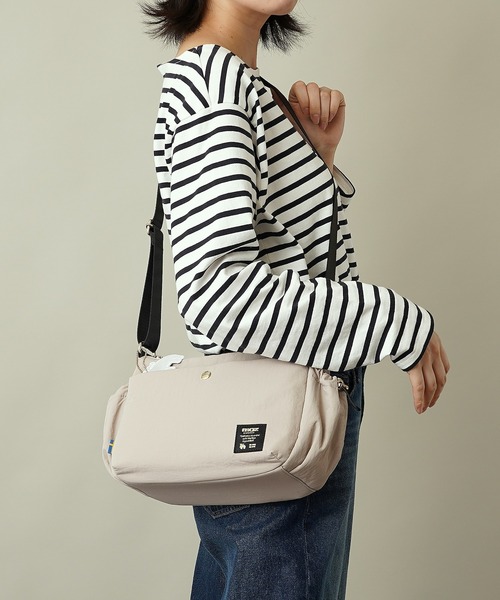 moz（モズ）の「【moz(モズ)】軽量 軽撥水 ボンディング ショルダーバッグ 4L ZZQK-02（ショルダーバッグ・レディース・オレンジ/ブルーグレー/ベージュ/ブラック・ONE SIZE）」の21枚目の写真