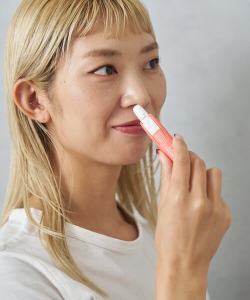 BIRTHDAY BAR(バースデイバー)の「NOT YET. FLAVOR STICK 携帯用ミントスティック(香水・レディース・ライム/オレンジ/ブルー・0)」の3枚目の写真