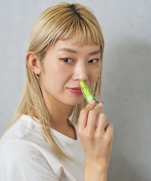 BIRTHDAY BAR(バースデイバー)の「NOT YET. FLAVOR STICK 携帯用ミントスティック(香水・レディース・ライム/オレンジ/ブルー・0)」の14枚目の写真