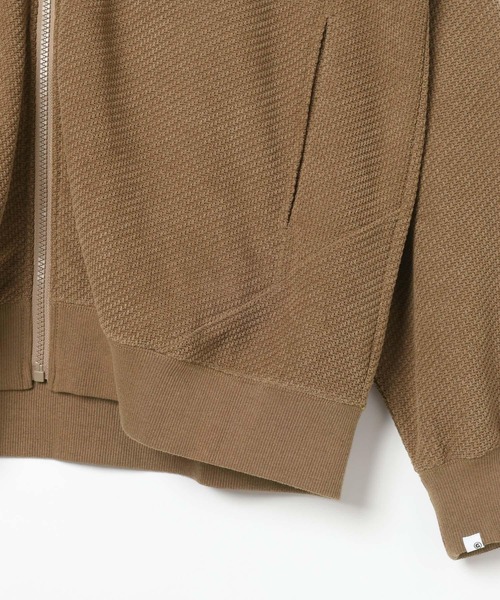 GEORGE'S(ジョージズ)の「ワッフルスタンドZIP(スウェット・メンズ・ベージュ/チャコールグレー・MEDIUM/LARGE)」の11枚目の写真