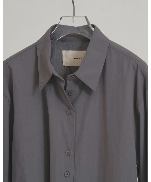 TODAYFUL（トゥデイフル）の「Useful Chambray Shirts（シャツ/ブラウス・レディース・キナリ/ブラック/ブルー系その他/ブラウン・FREE）」の14枚目の写真