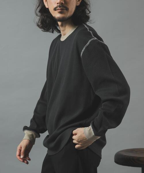 ITEMS URBANRESEARCH(アイテムズ アーバンリサーチ)の「配色ワッフル クルーネック カットソー(Tシャツ/カットソー・メンズ・チャコールグレー/モカ/ブラック/アイボリー・LARGE/MEDIUM)」の3枚目の写真