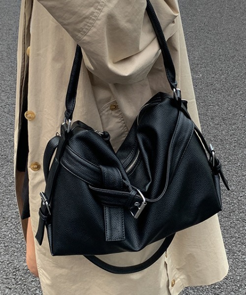 Vipoa（ヴィポア）の「classic belt bag（ショルダーバッグ・レディース・ブラウン/ブラック・FREE）」の12枚目の写真