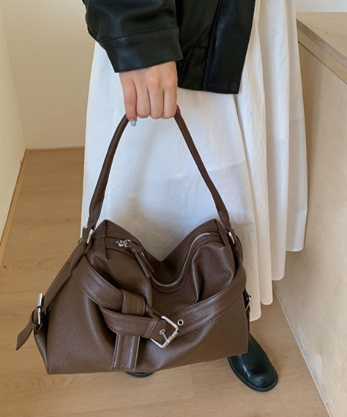 Vipoa（ヴィポア）の「classic belt bag（ショルダーバッグ・レディース・ブラウン/ブラック・FREE）」の20枚目の写真
