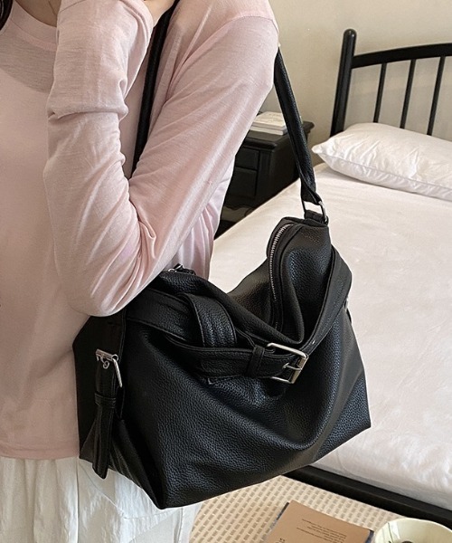 Vipoa（ヴィポア）の「classic belt bag（ショルダーバッグ・レディース・ブラウン/ブラック・FREE）」の21枚目の写真