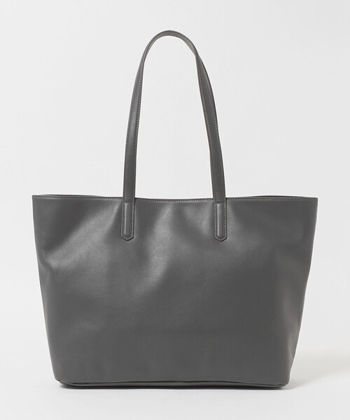 A DAY IN THE LIFE UNITED ARROWS（アデイインザライフユナイテッドアローズ）の「スムースレザー トートバッグ＜A DAY IN THE LIFE＞（トートバッグ・メンズ・ブラック/ダークグレー・FREE）」の2枚目の写真