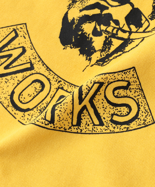 WISM(ウィズム)の「BOOK WORKS / ブックワークス ARCH T-SHIRT(Tシャツ/カットソー・メンズ・イエロー・LARGE/MEDIUM)」の5枚目の写真