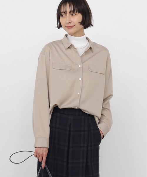 human woman(ヒューマンウーマン)の「◆フィブリルシャツ(シャツ/ブラウス・レディース・ベージュ・MEDIUM)」の1枚目の写真