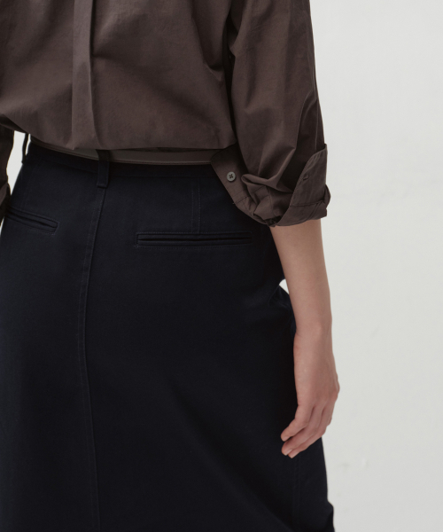 MUSINSA STANDARD WOMAN（ムシンサスタンダードウーマン）の「ウィメンズ CP マキシスカート [ダークネイビー]（スカート・レディース・その他・SMALL/MEDIUM/LARGE/X-SMALL）」の5枚目の写真