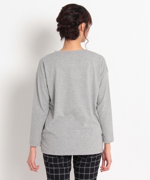 HusHusH(ハッシュアッシュ)の「ロゴVネックカットソー(Tシャツ/カットソー・レディース・ホワイト/グリーン/グレー・03/02)」の8枚目の写真