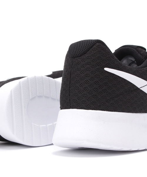 NIKE（ナイキ）の「【NIKE】タンジュンスニーカー(812655タンジュン)（スニーカー・レディース・オレンジ/ブラック・24.0cm/23.5cm/24.5cm）」の9枚目の写真