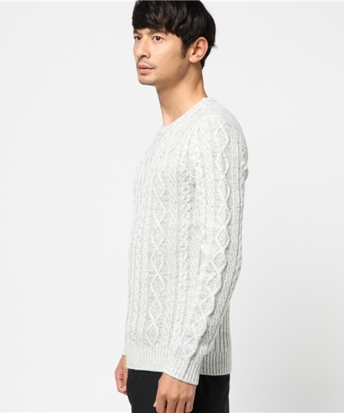 NICOLE CLUB FOR MEN(ニコルクラブフォーメン)の「『FINEBOYS 1月号掲載 』ケーブル編みクルーネックニット(ニット/セーター・メンズ・ブラック/ライトグレー/ボルドー・MEDIUM/LARGE/X-LARGE)」の4枚目の写真