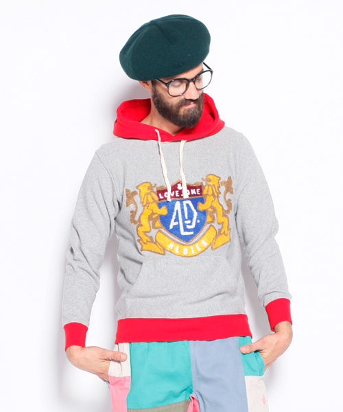 ALDIES(アールディーズ)の「Emblem Parka エンブレム 刺繍パーカー(パーカー・メンズ・オリーブ/ネイビー/グレー/ブラック・SMALL/LARGE/MEDIUM/X-LARGE)」の1枚目の写真
